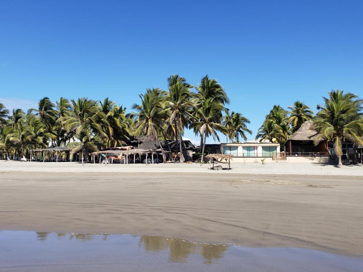 Bungalows La Perla Playa Azul Exterior photo